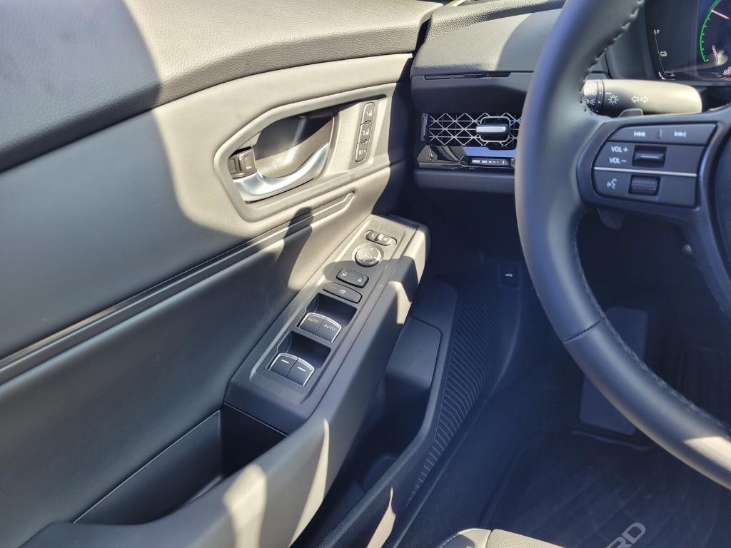 new 2025 Honda Accord Hybrid car, priced at $37,785