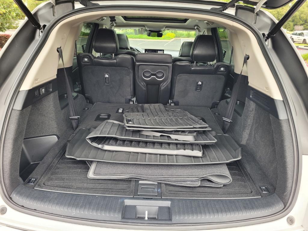 used 2024 Acura MDX car, priced at $48,499