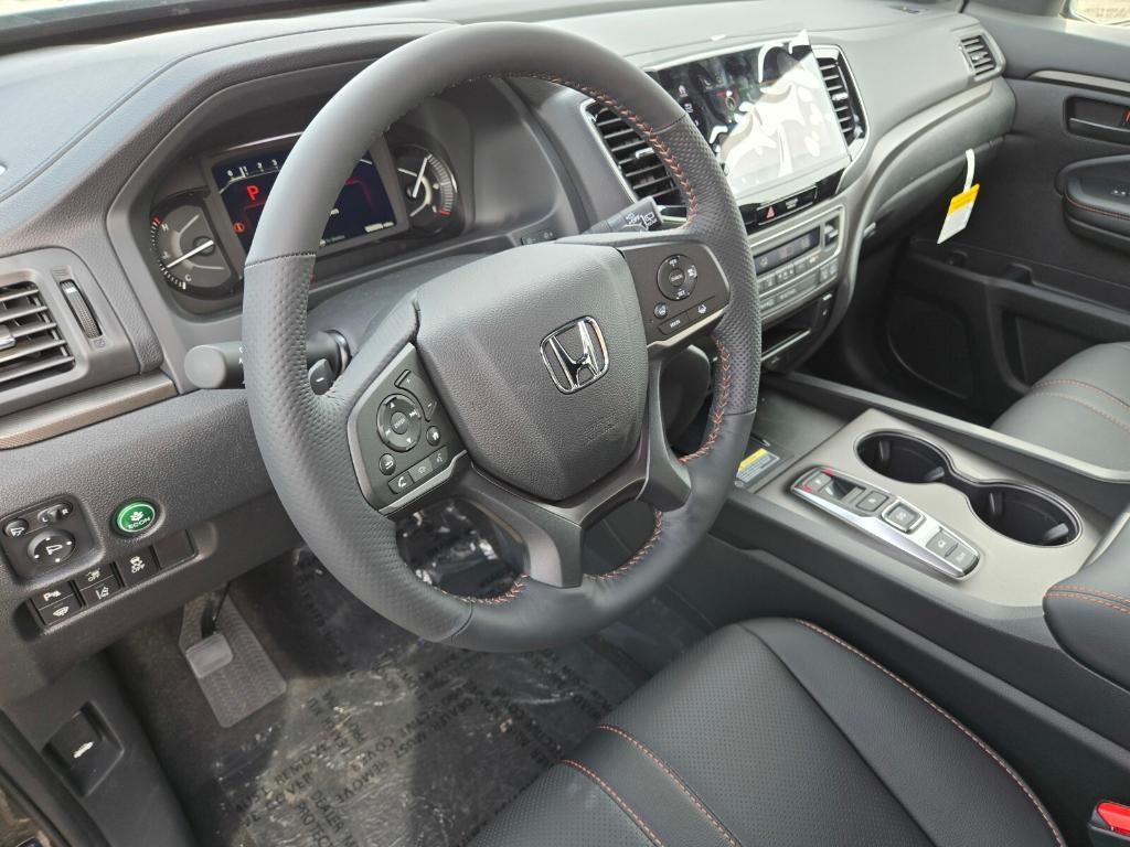 new 2025 Honda Passport car, priced at $50,985