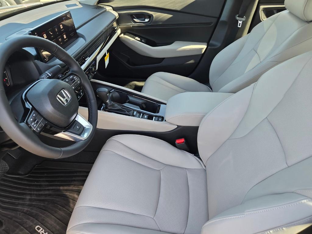 new 2025 Honda Accord Hybrid car, priced at $42,145