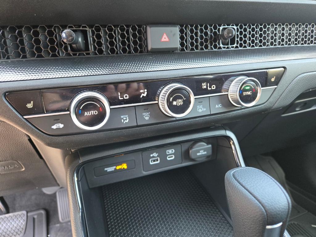 new 2025 Honda CR-V car, priced at $35,895