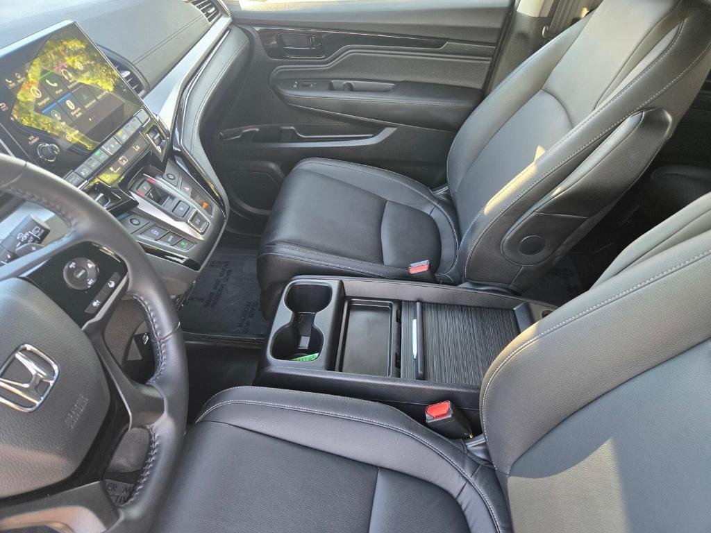used 2024 Honda Odyssey car, priced at $43,771