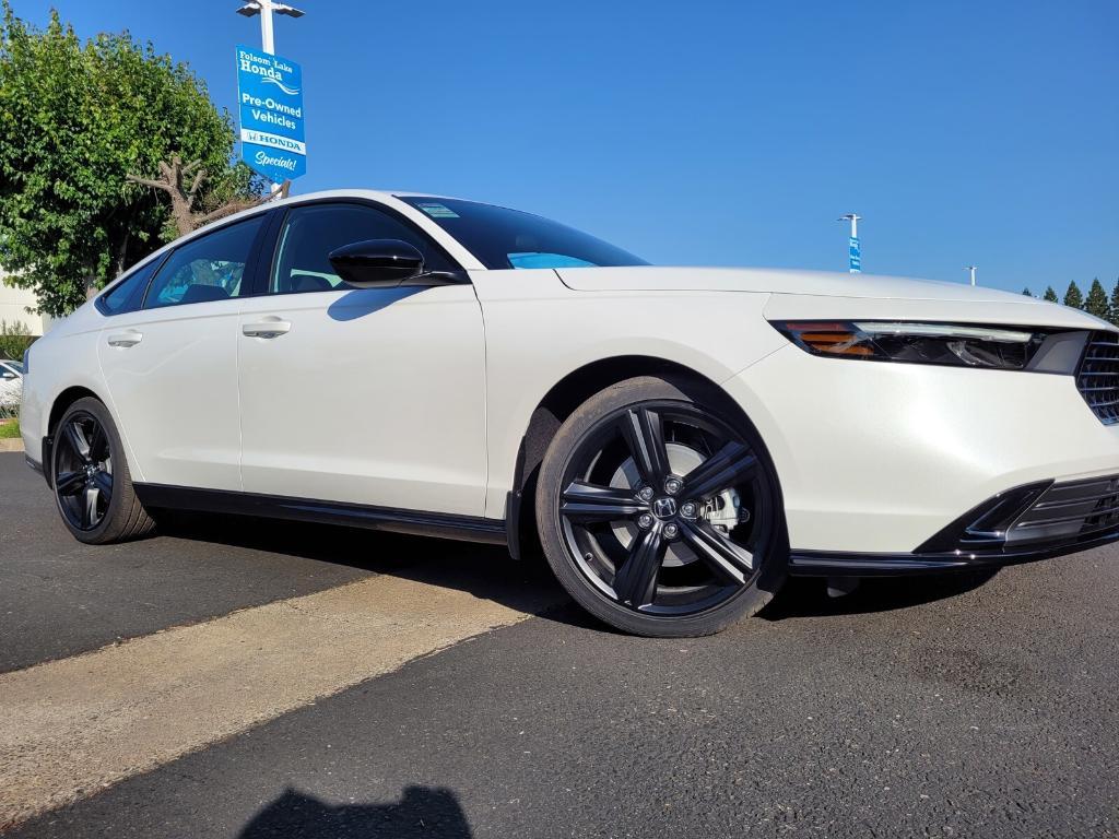 new 2025 Honda Accord Hybrid car, priced at $38,675