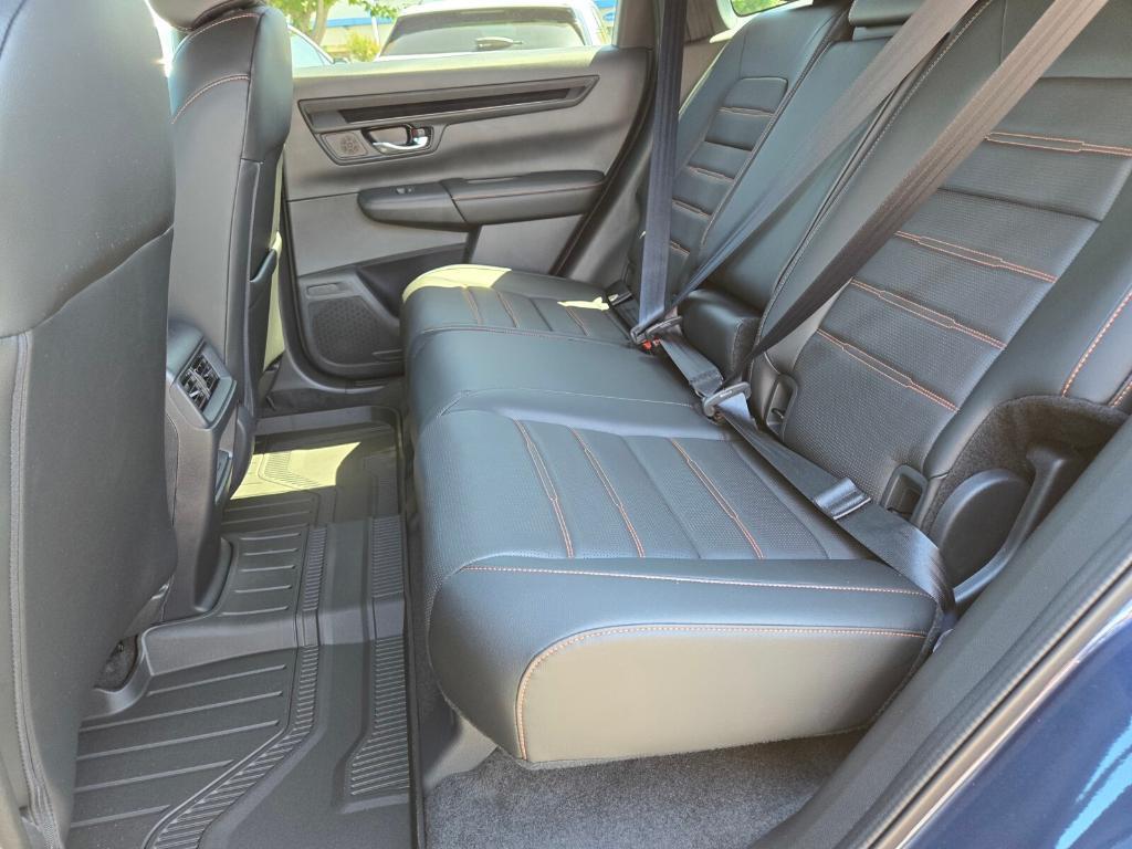 new 2025 Honda CR-V Hybrid car, priced at $40,740