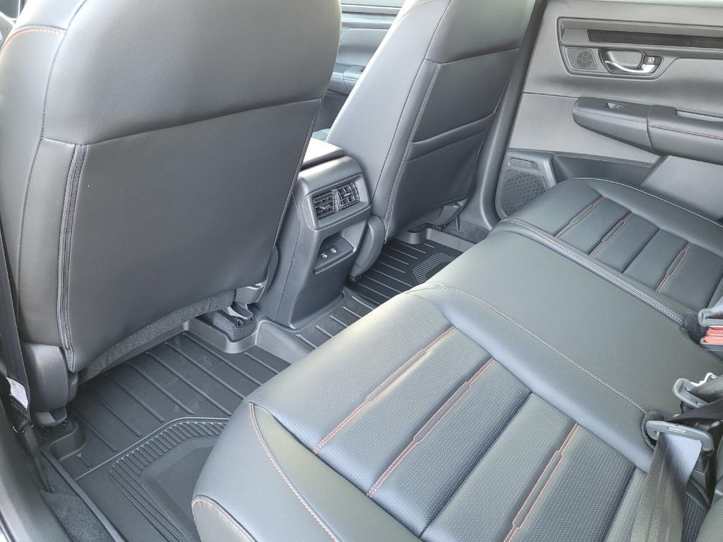 new 2026 Honda CR-V Hybrid car, priced at $41,815
