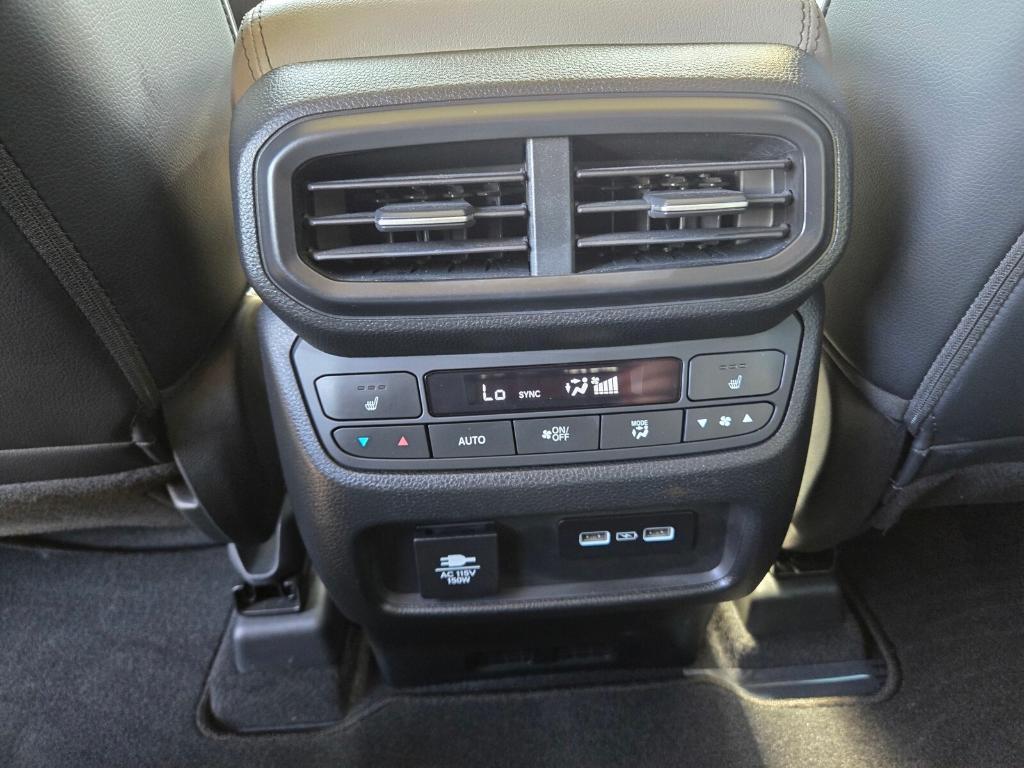 used 2023 Honda Pilot car, priced at $46,771
