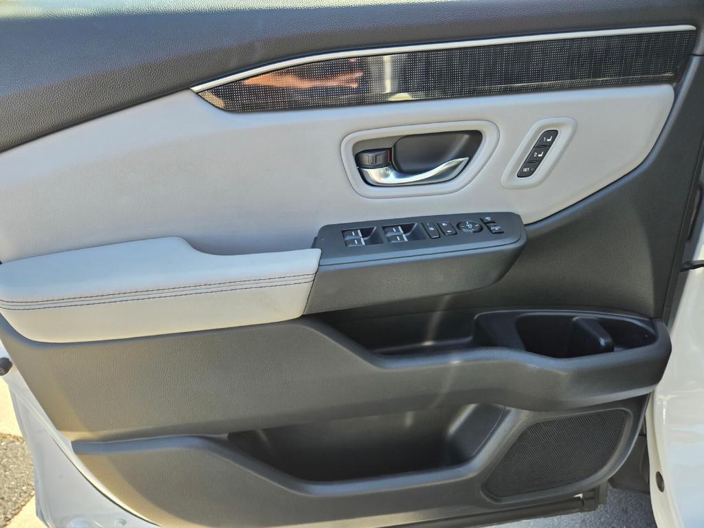 used 2023 Honda Pilot car, priced at $46,771