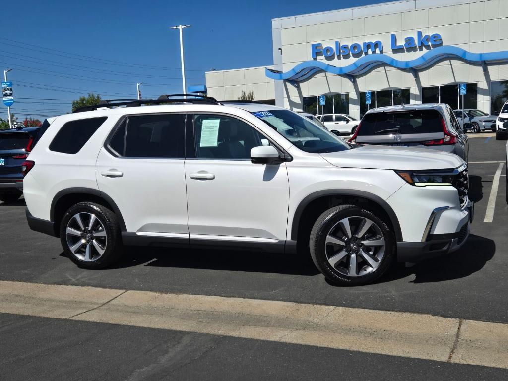 used 2023 Honda Pilot car, priced at $46,771