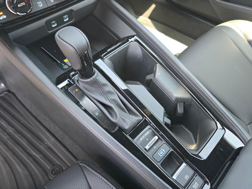 new 2025 Honda Accord Hybrid car, priced at $38,220
