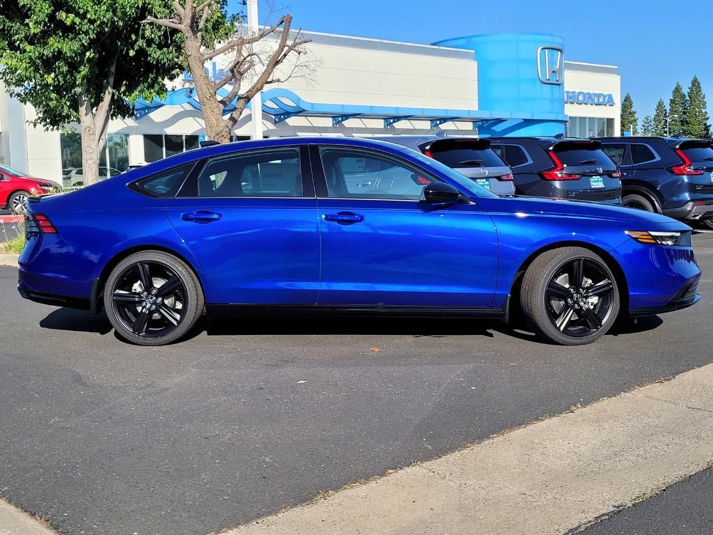 new 2025 Honda Accord Hybrid car, priced at $38,675