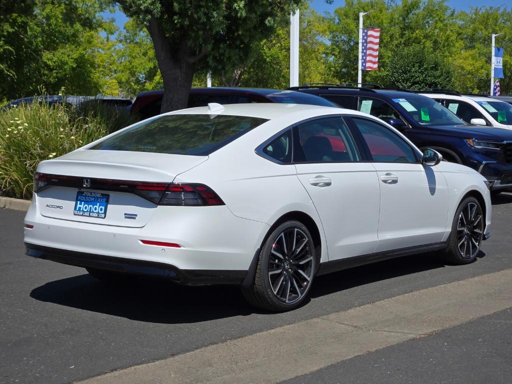 new 2025 Honda Accord Hybrid car, priced at $42,600