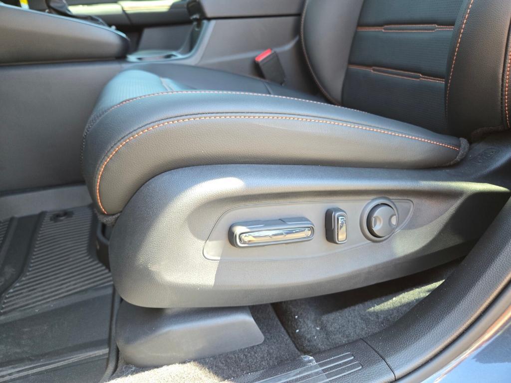 new 2026 Honda CR-V Hybrid car, priced at $41,870