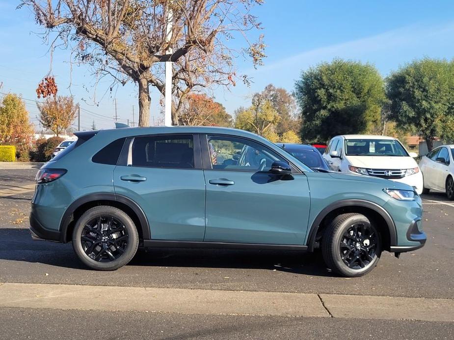 new 2025 Honda HR-V car, priced at $30,600