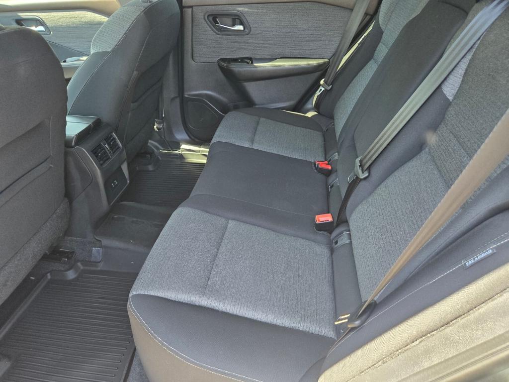 used 2022 Nissan Rogue car, priced at $23,332