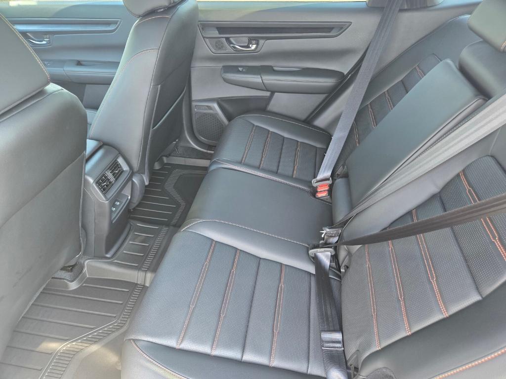 new 2026 Honda CR-V Hybrid car, priced at $43,370