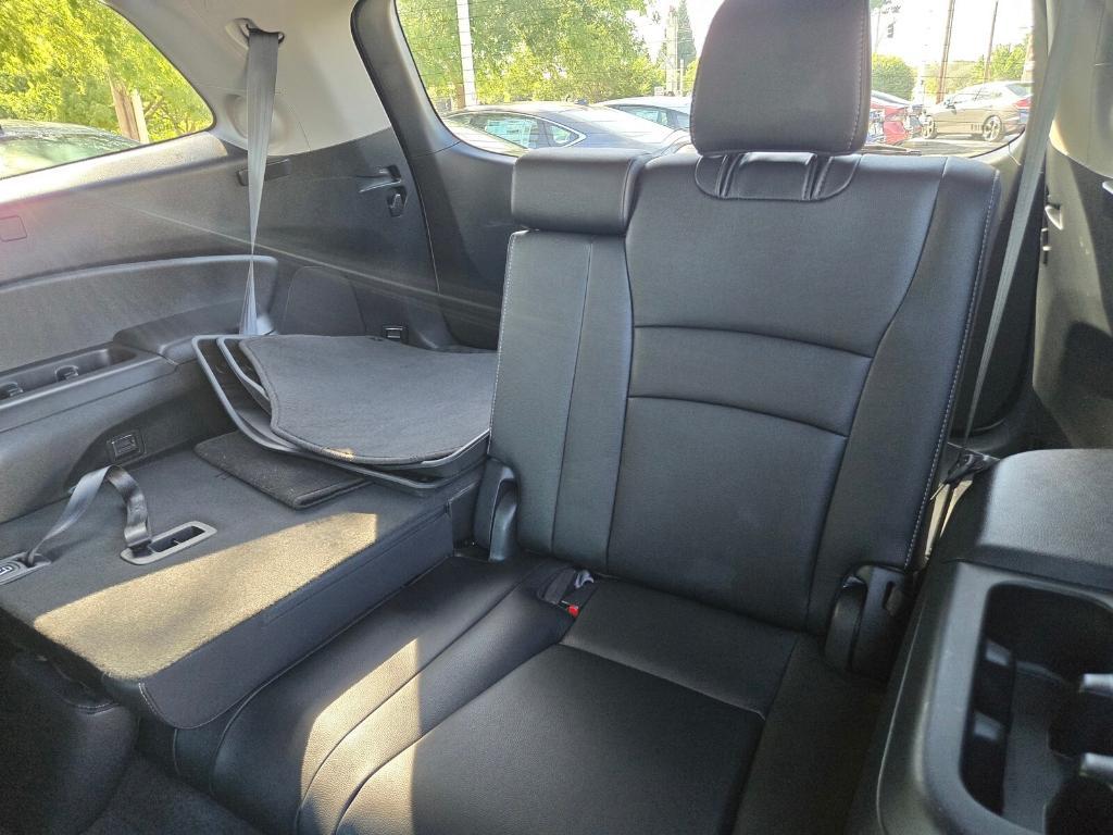 used 2022 Honda Pilot car, priced at $43,737
