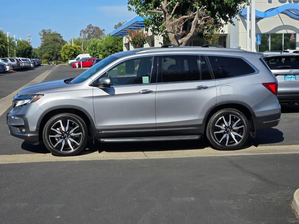 used 2022 Honda Pilot car, priced at $43,737