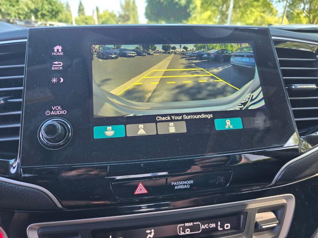 used 2022 Honda Pilot car, priced at $43,737