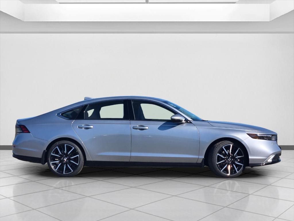 new 2025 Honda Accord Hybrid car, priced at $42,190