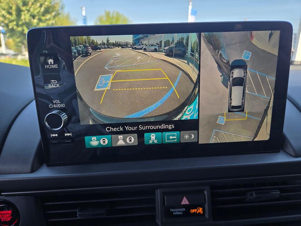 new 2025 Honda Pilot car, priced at $52,590