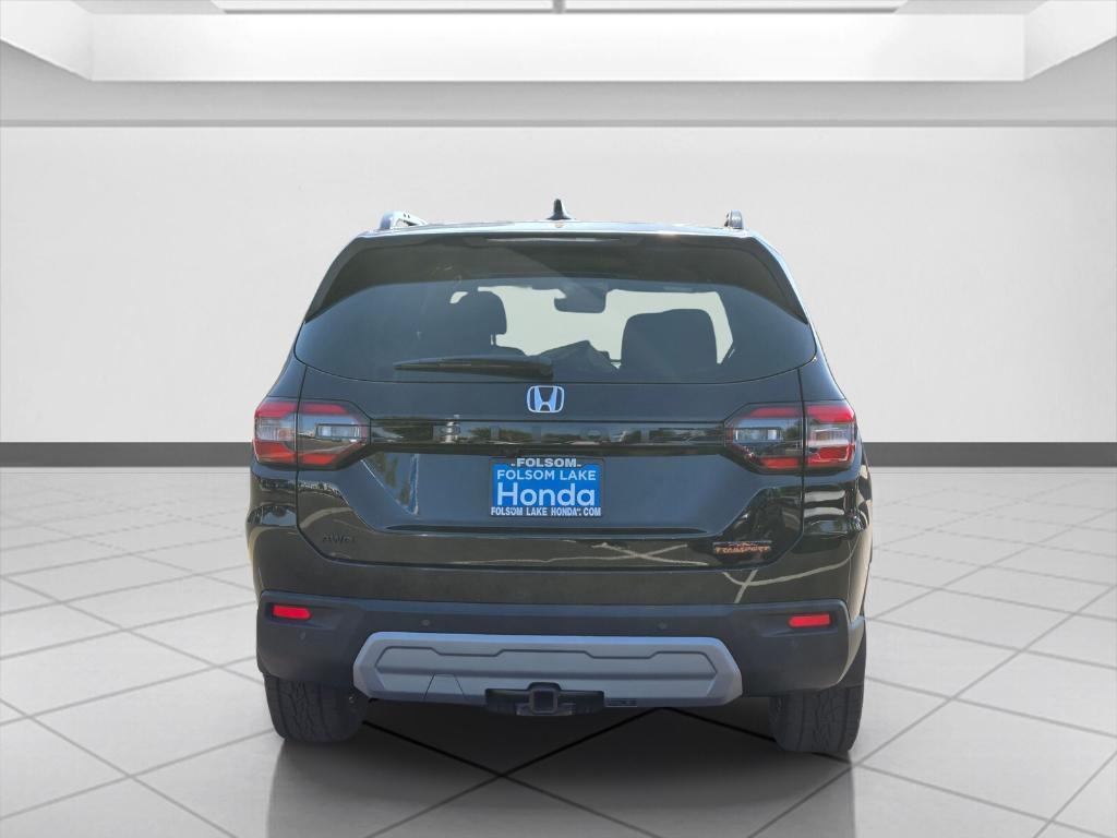 new 2025 Honda Pilot car, priced at $52,590