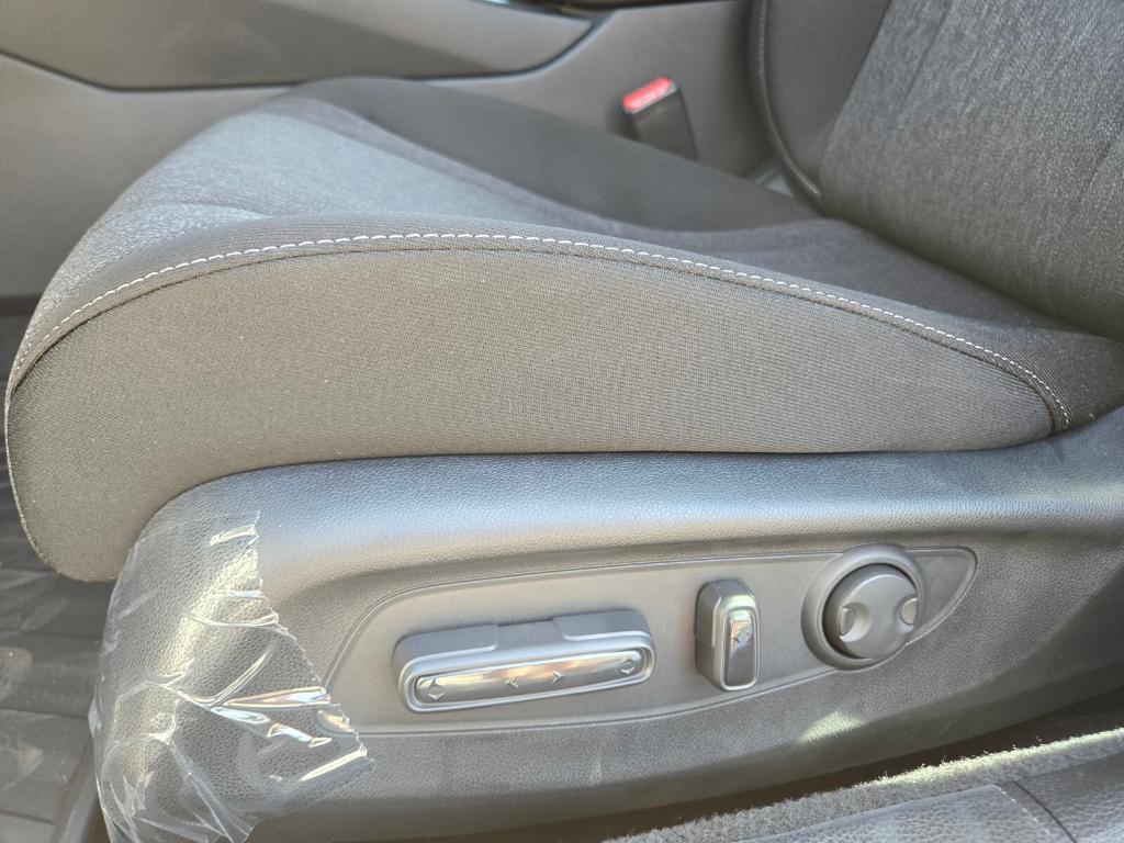 new 2025 Honda Accord car, priced at $33,905