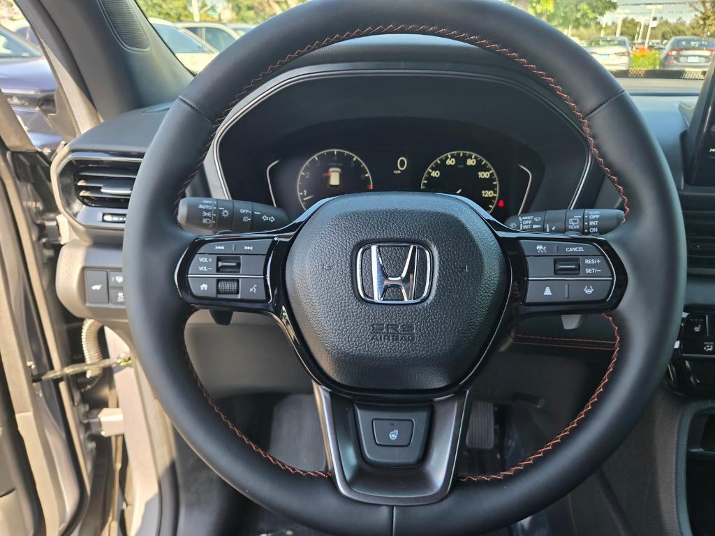 new 2025 Honda Pilot car, priced at $52,545