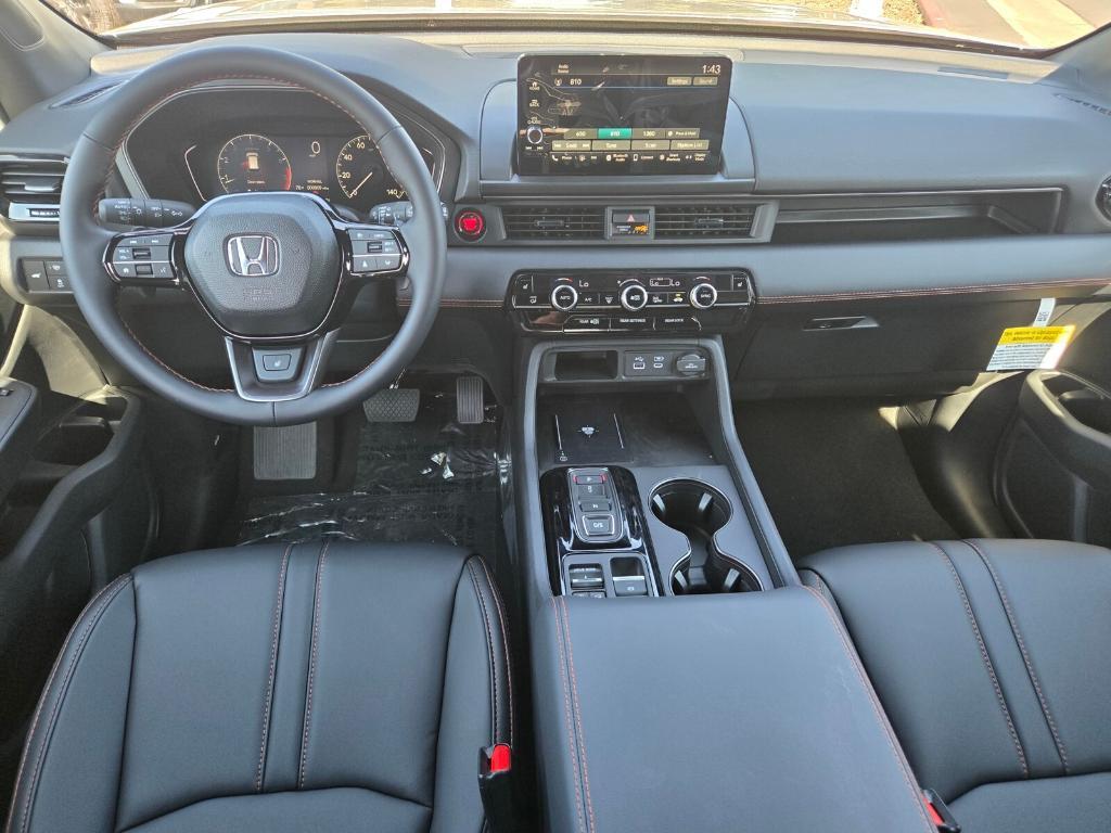 new 2025 Honda Pilot car, priced at $52,545