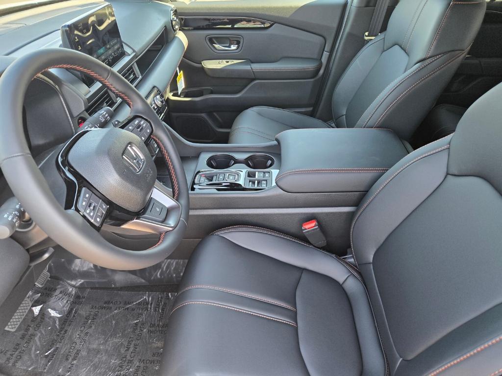 new 2025 Honda Pilot car, priced at $52,545