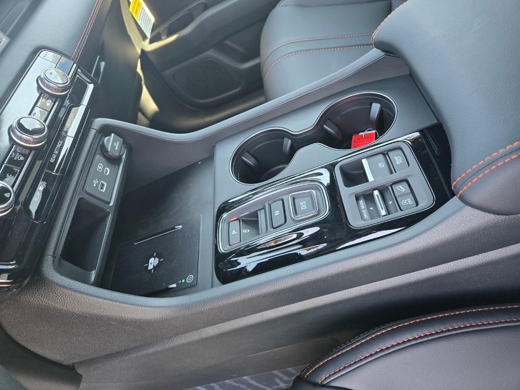 new 2025 Honda Pilot car, priced at $52,545