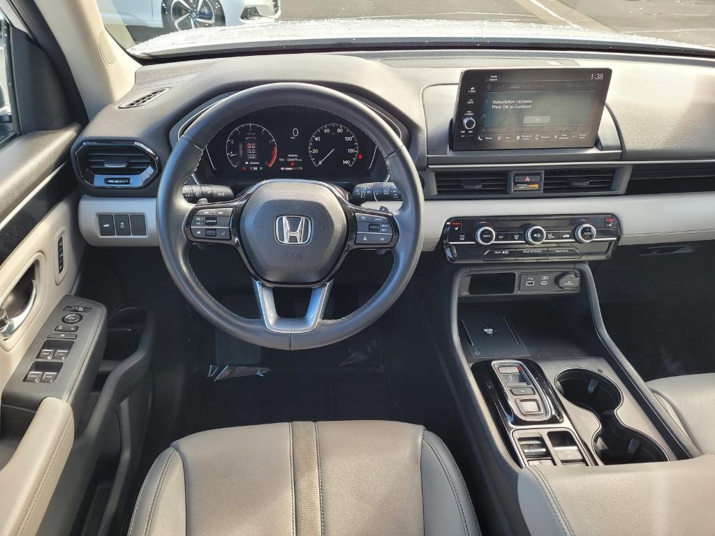 used 2023 Honda Pilot car, priced at $38,105