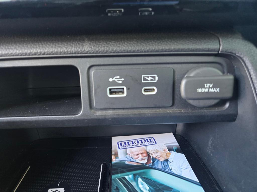 used 2023 Honda Pilot car, priced at $31,996