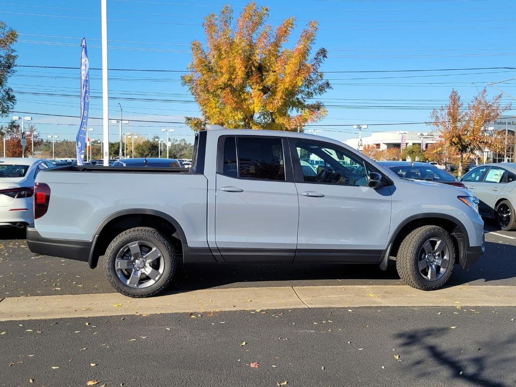 new 2025 Honda Ridgeline car, priced at $48,925