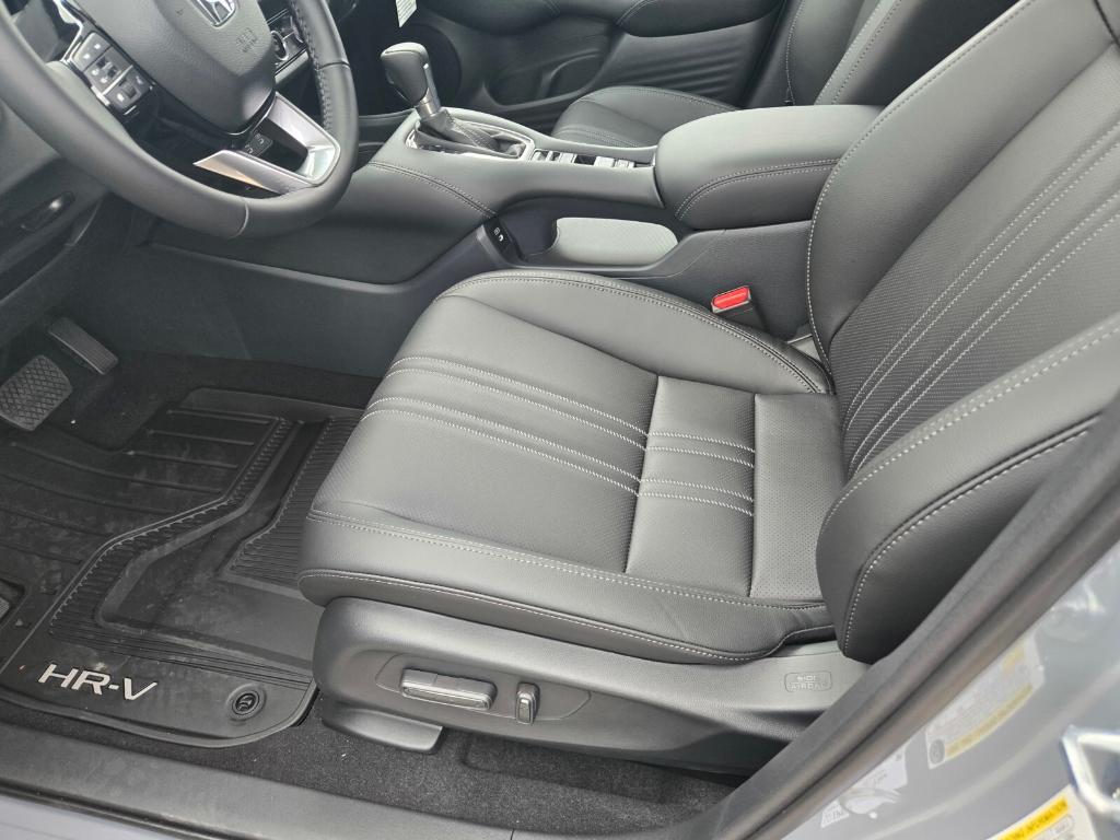 new 2026 Honda HR-V car, priced at $33,650