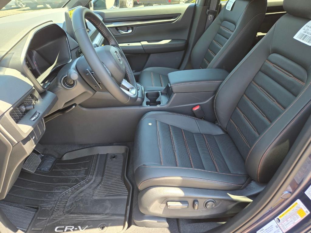 new 2026 Honda CR-V Hybrid car, priced at $41,870