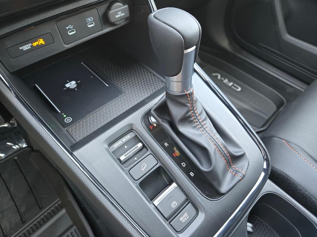 new 2026 Honda CR-V Hybrid car, priced at $41,870