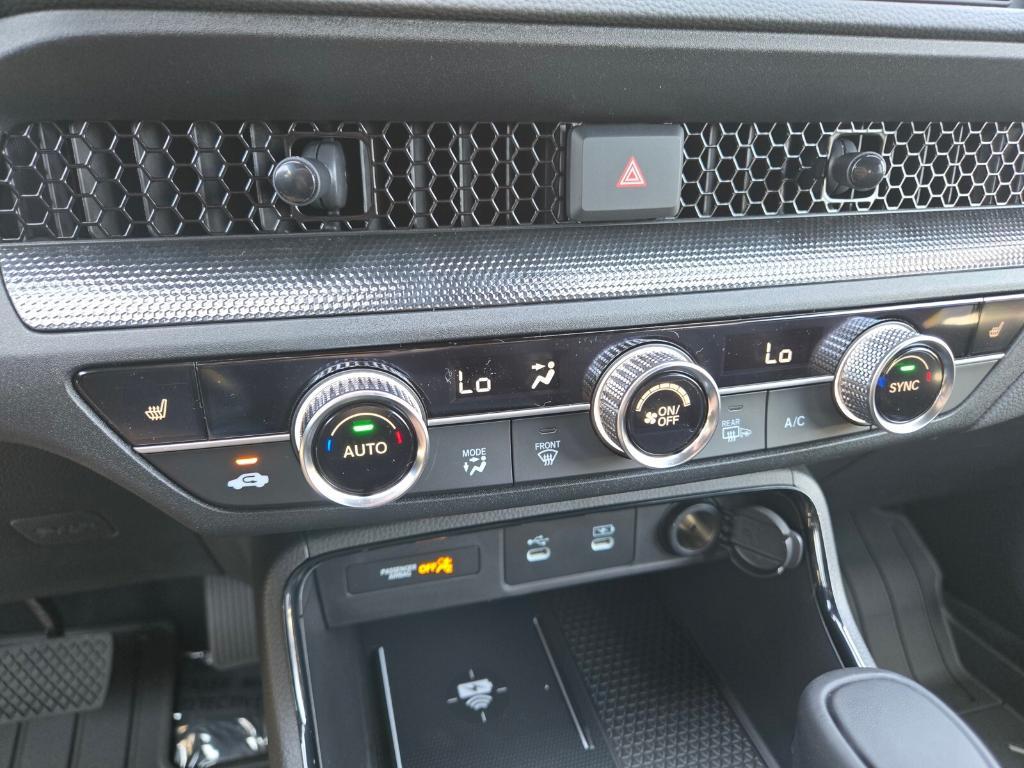 new 2026 Honda CR-V Hybrid car, priced at $41,870