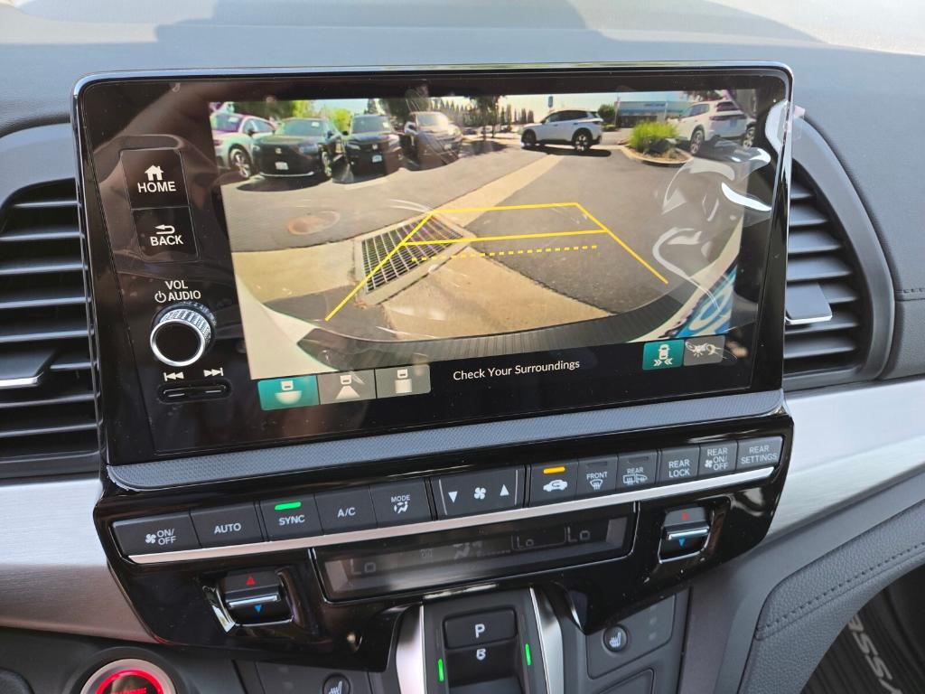 new 2025 Honda Odyssey car, priced at $45,820