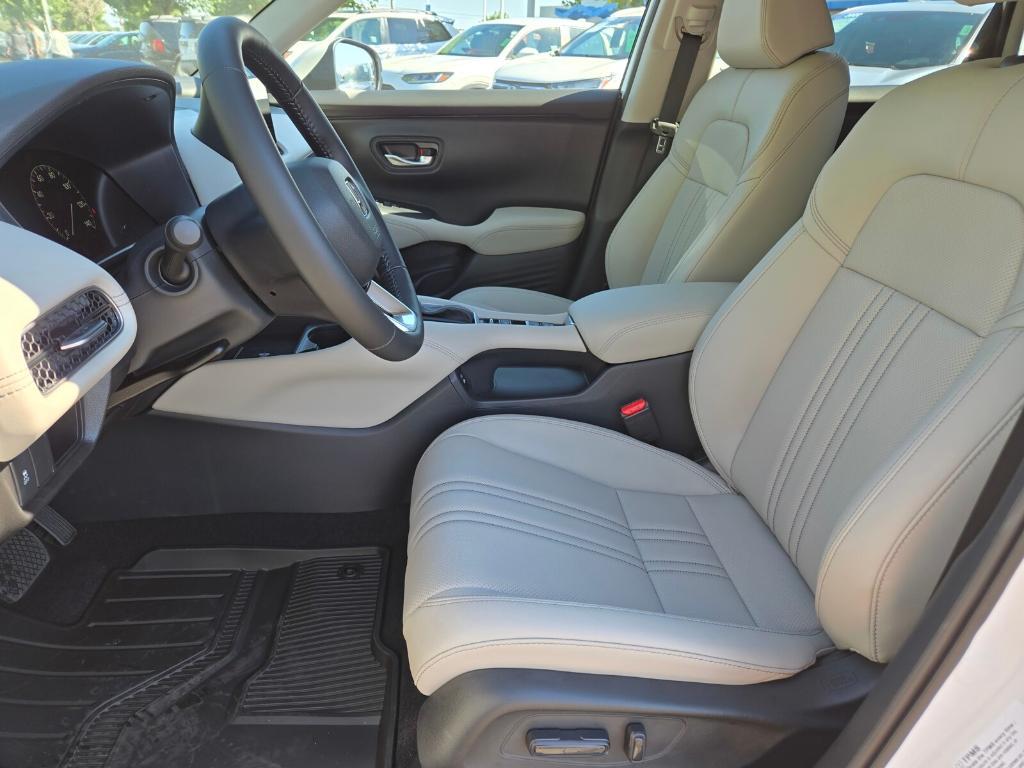 new 2026 Honda HR-V car, priced at $33,595
