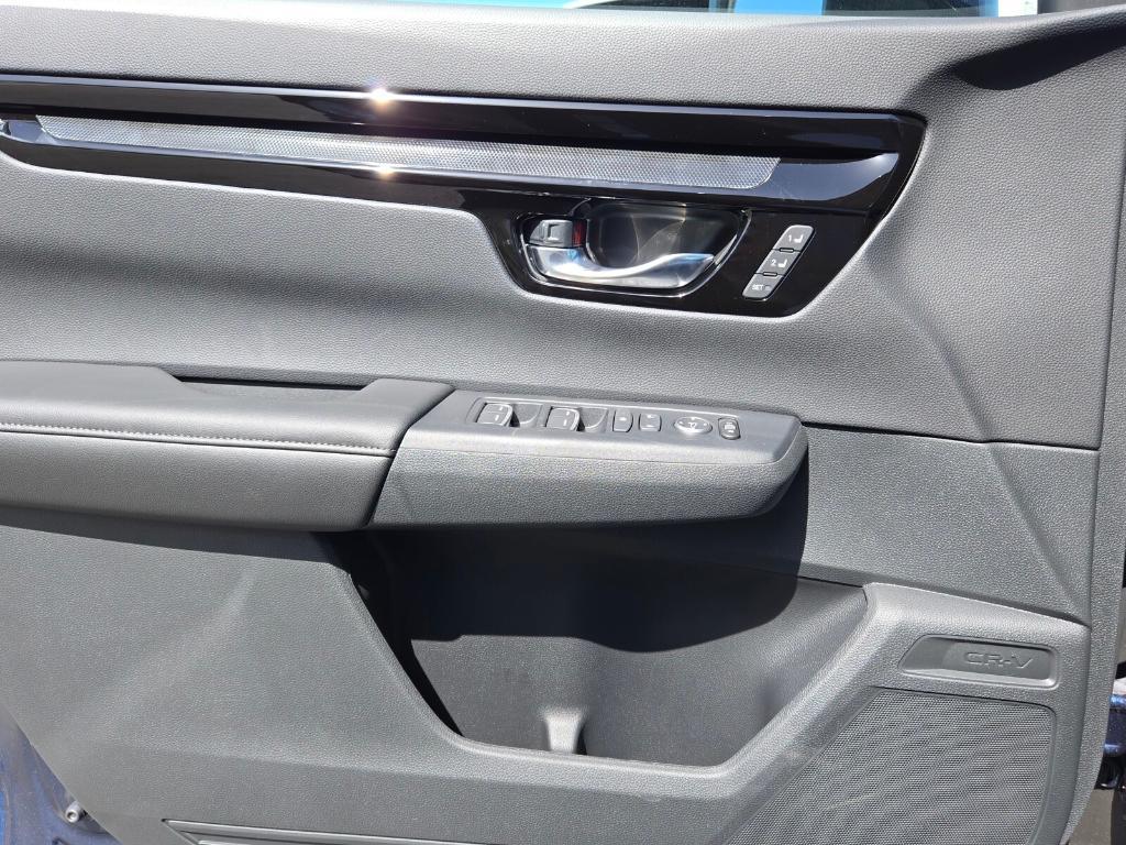 new 2025 Honda CR-V car, priced at $39,590