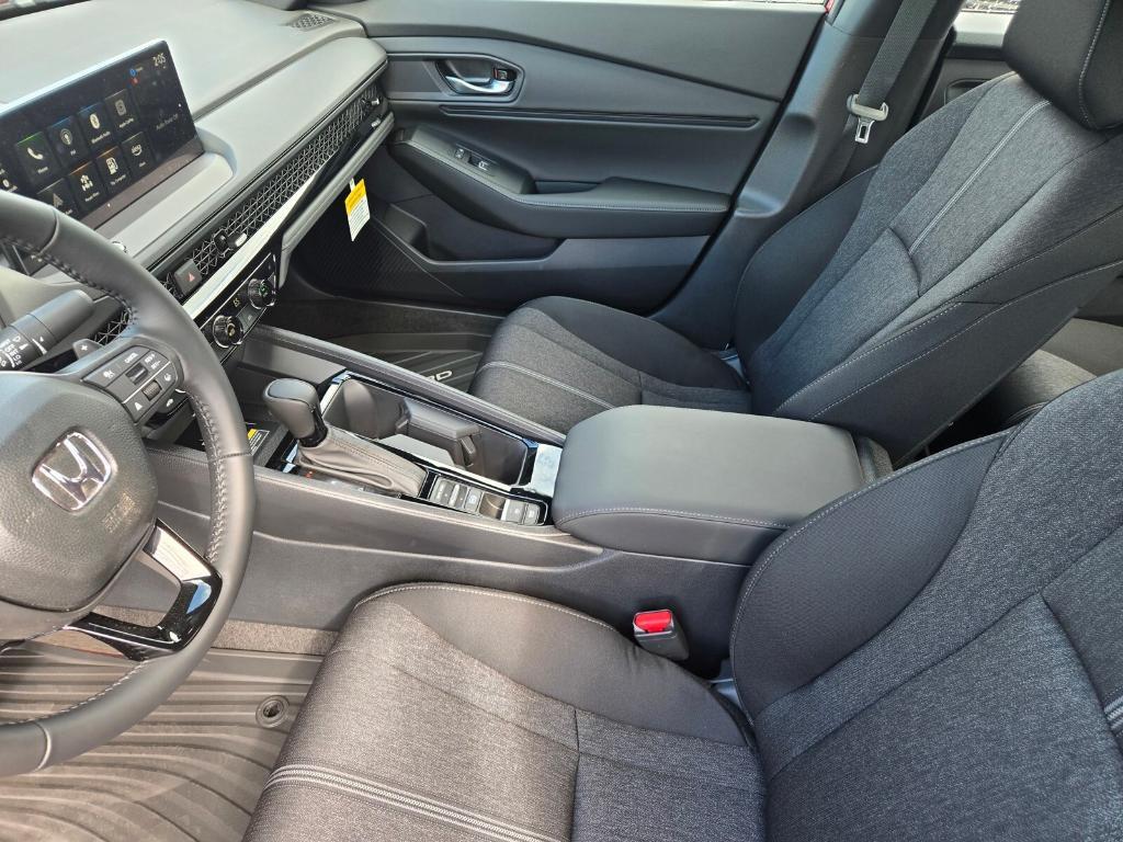new 2025 Honda Accord Hybrid car, priced at $37,000