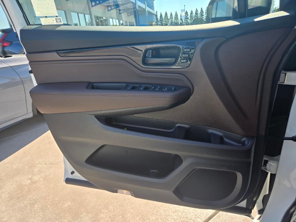 new 2026 Honda Odyssey car, priced at $51,140