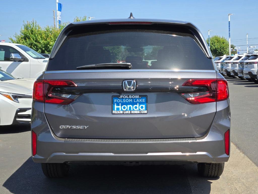 new 2025 Honda Odyssey car, priced at $45,365