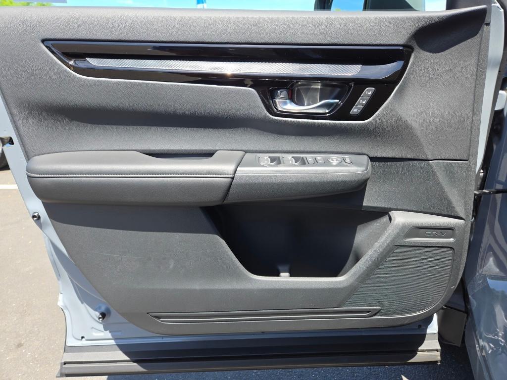 new 2025 Honda CR-V car, priced at $38,545