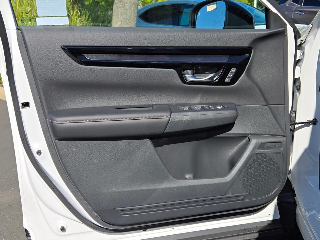 new 2026 Honda CR-V Hybrid car, priced at $45,795