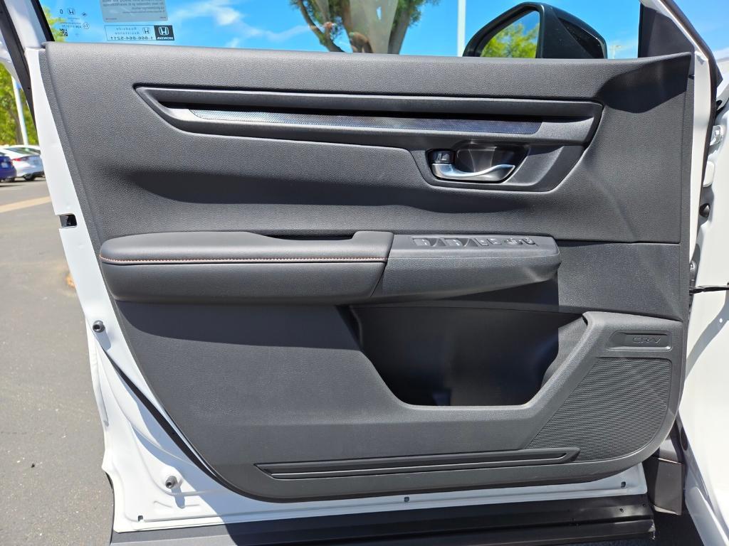 new 2026 Honda CR-V Hybrid car, priced at $39,230