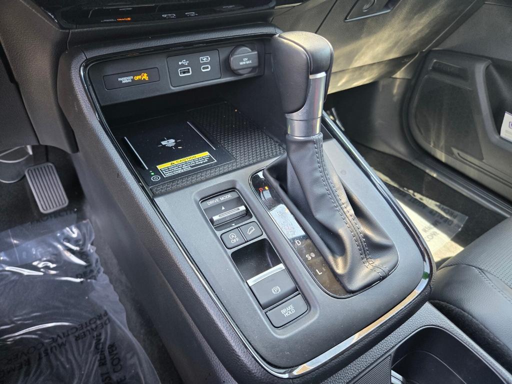 used 2024 Honda CR-V car, priced at $35,613