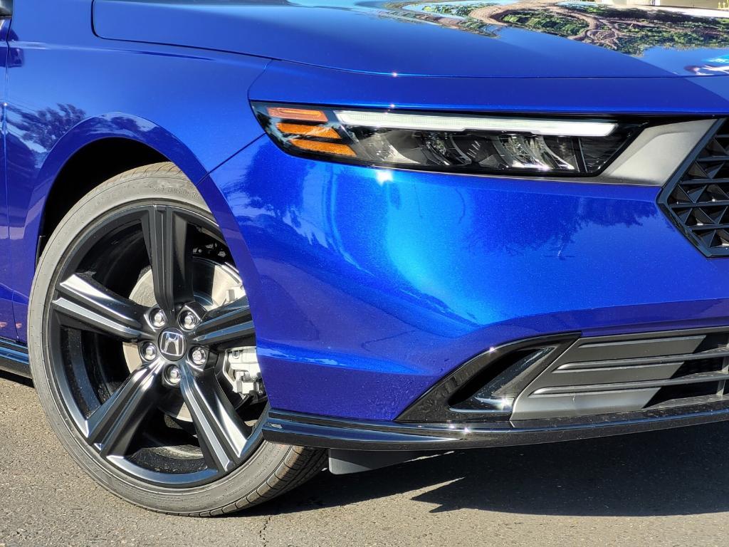 new 2025 Honda Accord Hybrid car, priced at $38,675