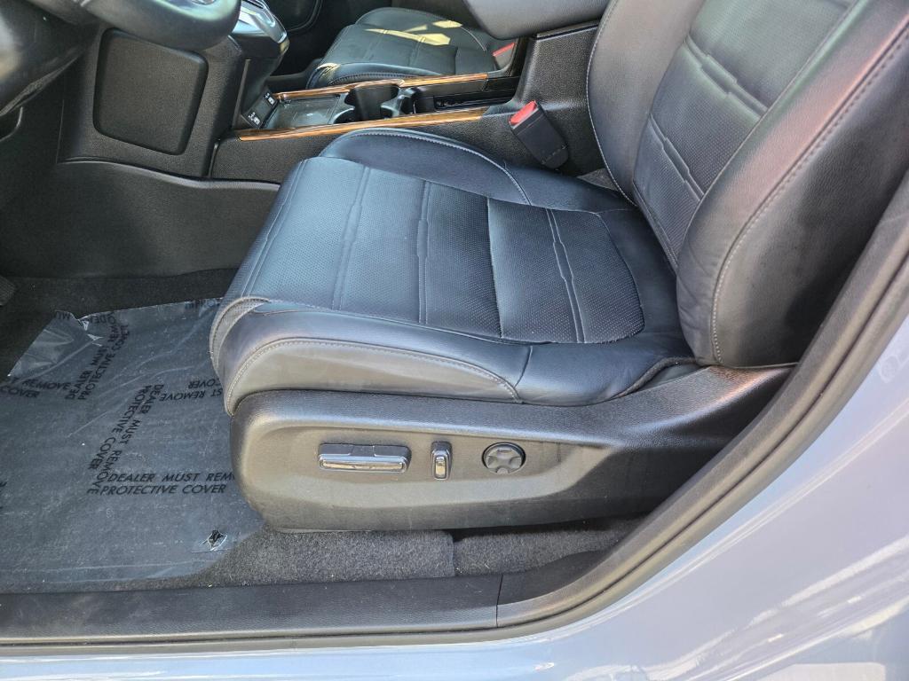 used 2022 Honda CR-V car, priced at $31,887