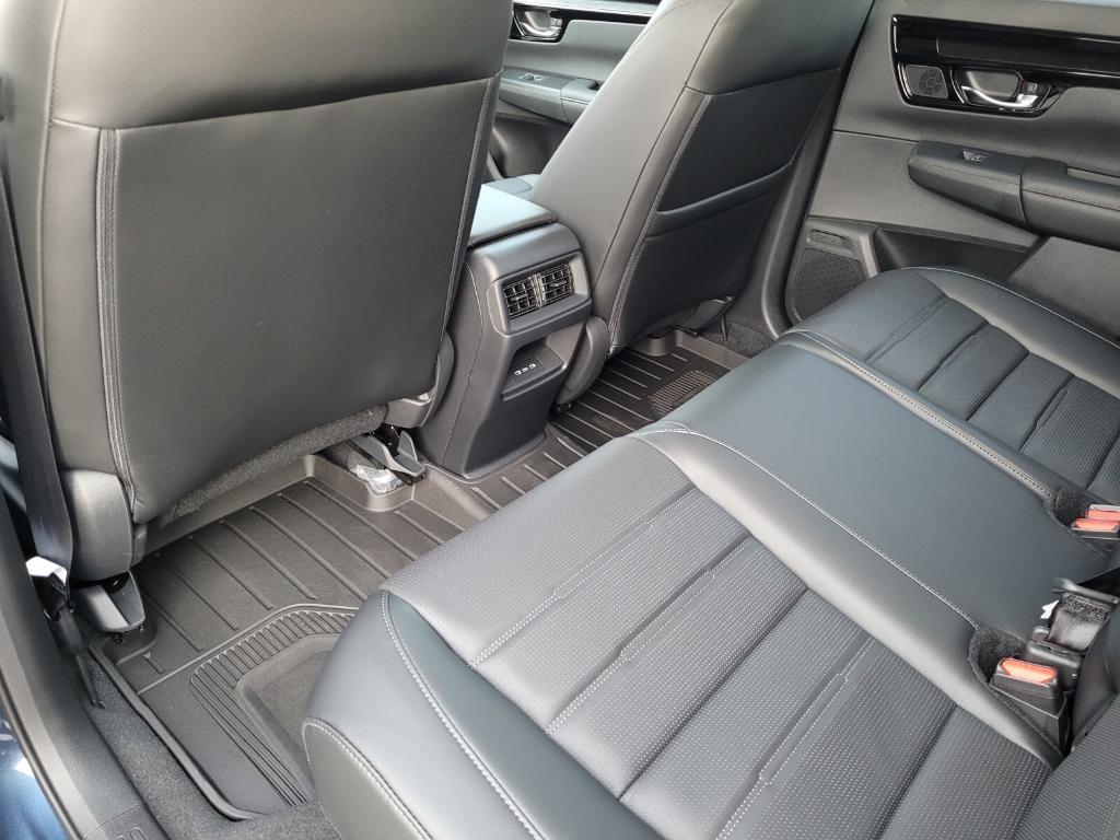 new 2025 Honda CR-V car, priced at $39,590